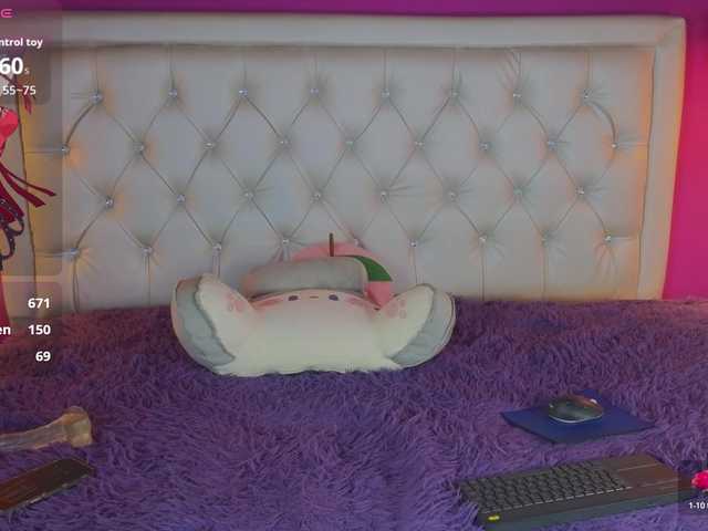 ElyCandyCurse live cam on BongaCams