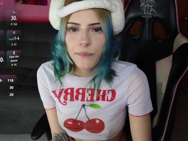 ElyCandyCurse live cam on BongaCams