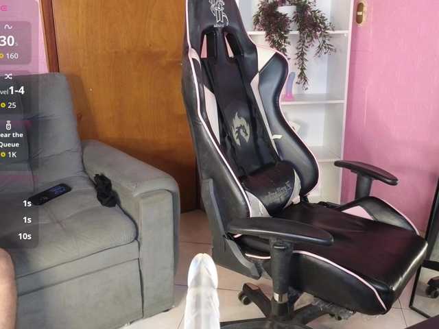 ElyCandyCurse live cam