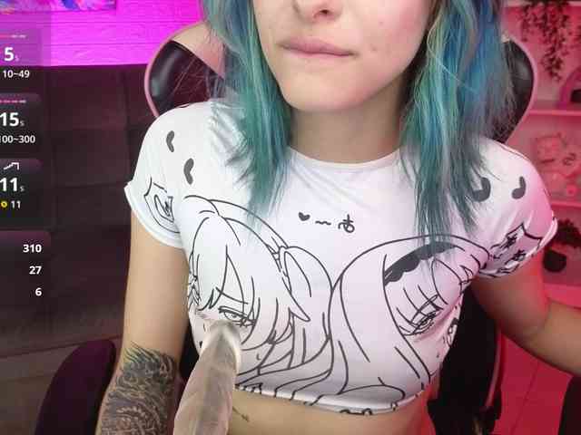 ElyCandyCurse webcam