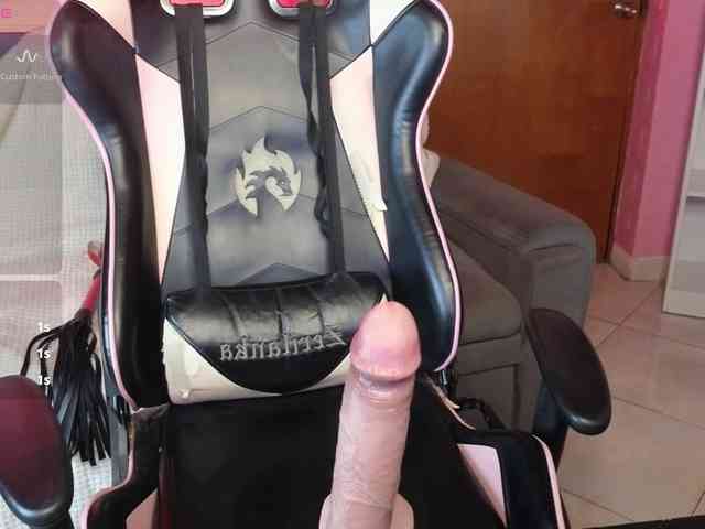 ElyCandyCurse webcam