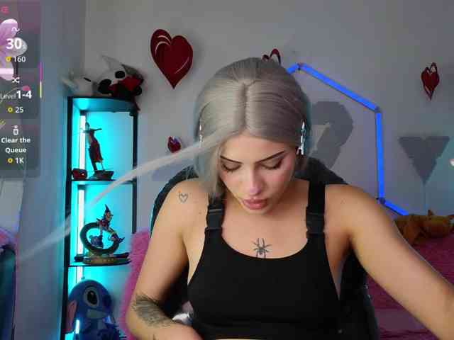 ElyCandyCurse webcam