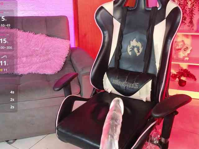ElyCandyCurse webcam