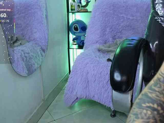 ElyCandyCurse webcam