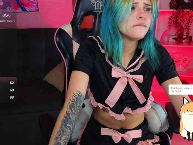 ElyCandyCurse webcam