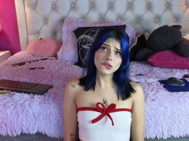 ElyCandyCurse webcam