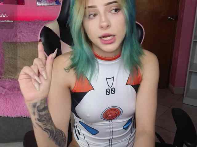 ElyCandyCurse webcam