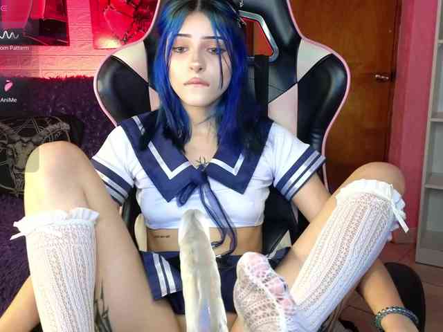ElyCandyCurse webcam