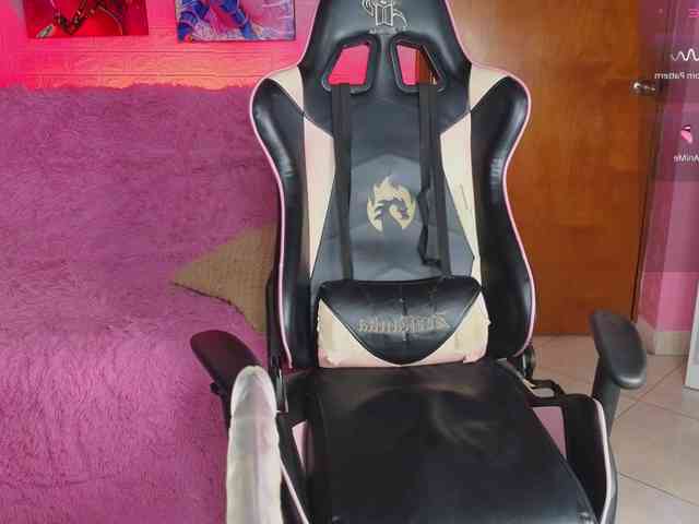 ElyCandyCurse webcam