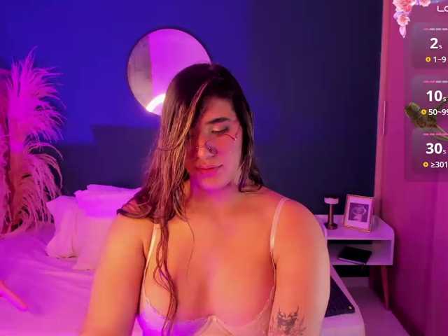 Diana-the-giant live cam on BongaCams