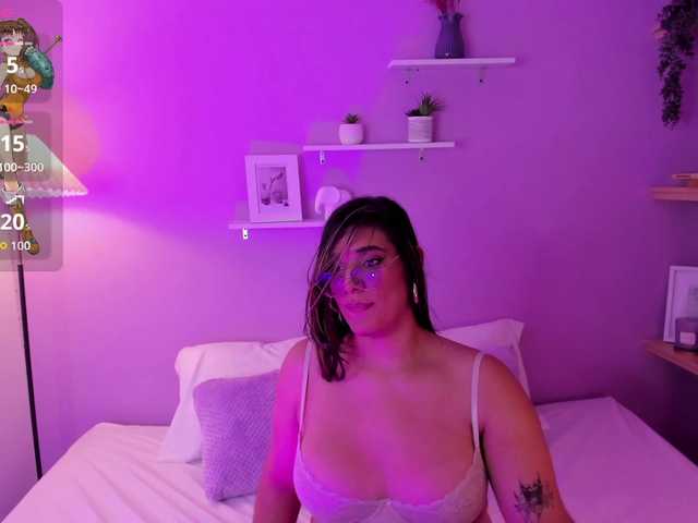 Diana-the-giant live cam on BongaCams