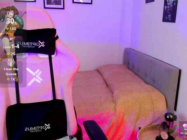 Diana-the-giant webcam