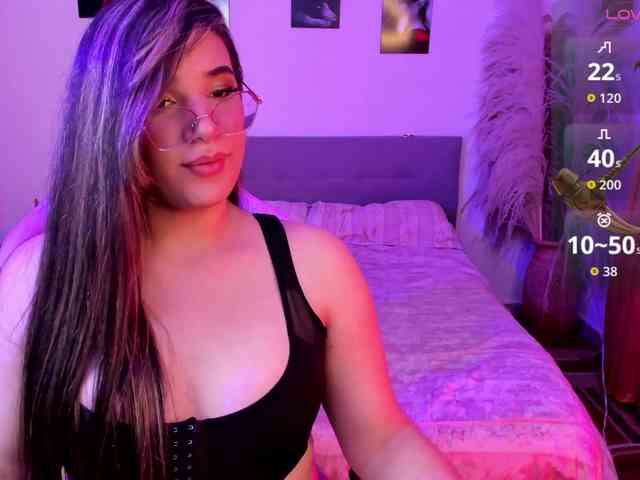 Diana-the-giant webcam