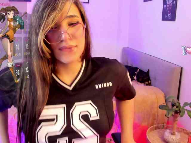 Diana-the-giant webcam