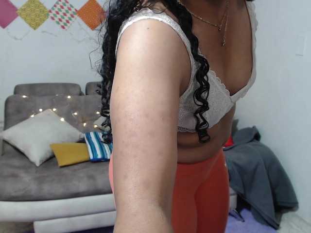 23velvet's BongaCams show and profile