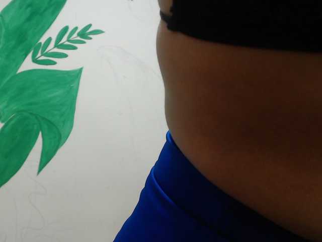 23velvet live cam on BongaCams