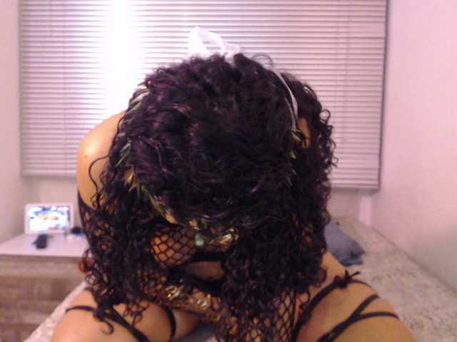 23velvet live cam on BongaCams