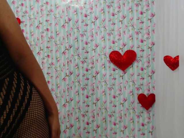 23velvet live cam on BongaCams
