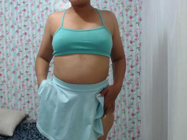 23velvet live cam on BongaCams