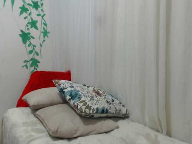 23velvet live cam on BongaCams