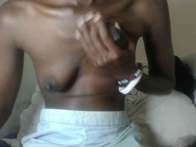 Lovelyebony7