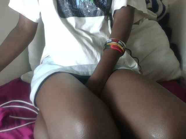 Lovelyebony7 webcam
