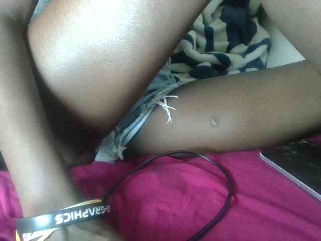 Lovelyebony7 webcam