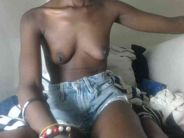 Lovelyebony7 webcam