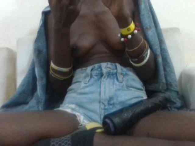 Lovelyebony7 webcam