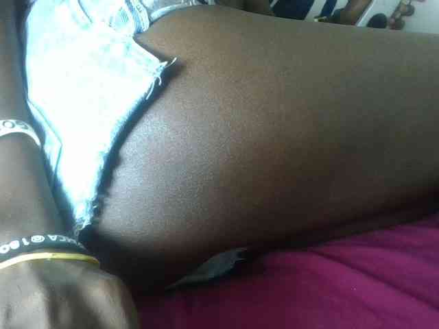 Lovelyebony7 webcam