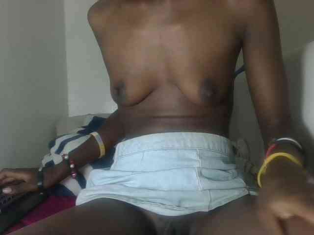 Lovelyebony7 webcam