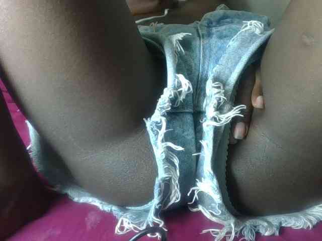 Lovelyebony7 webcam
