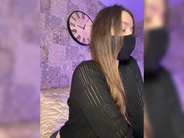 Veneralove777 live webcam show