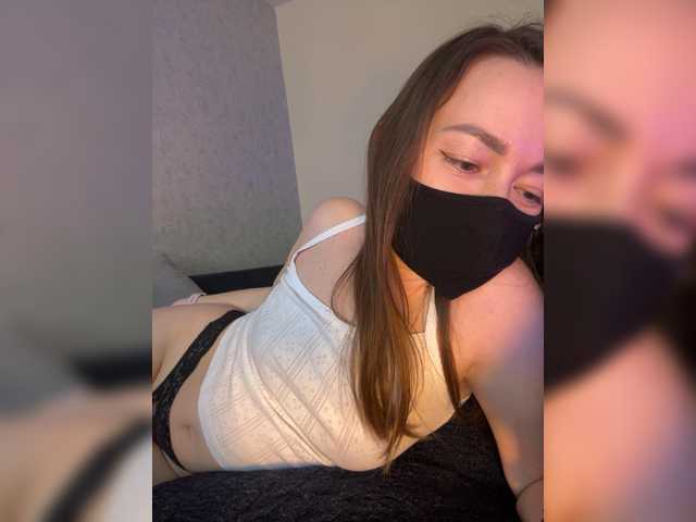 Veneralove777's BongaCams show and profile