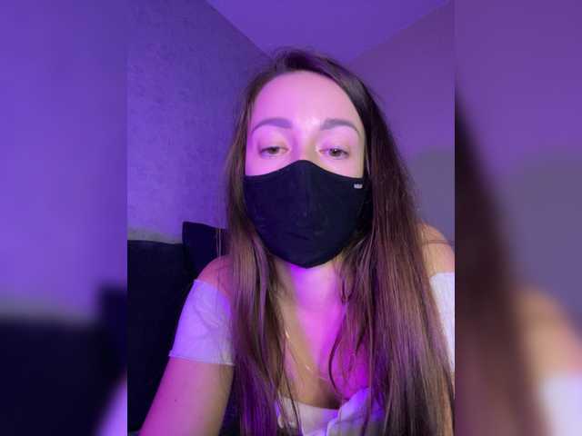 Veneralove777 live cam on BongaCams