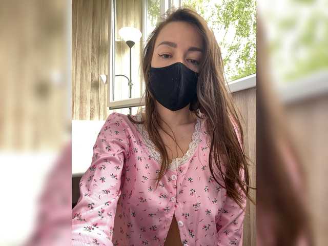 Veneralove777 live cam on BongaCams