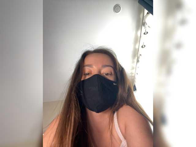 Veneralove777 live cam on BongaCams
