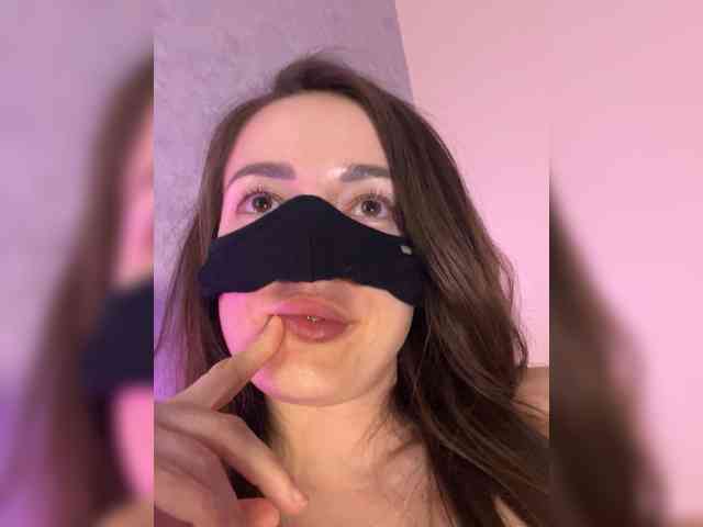 Model: Veneralove777