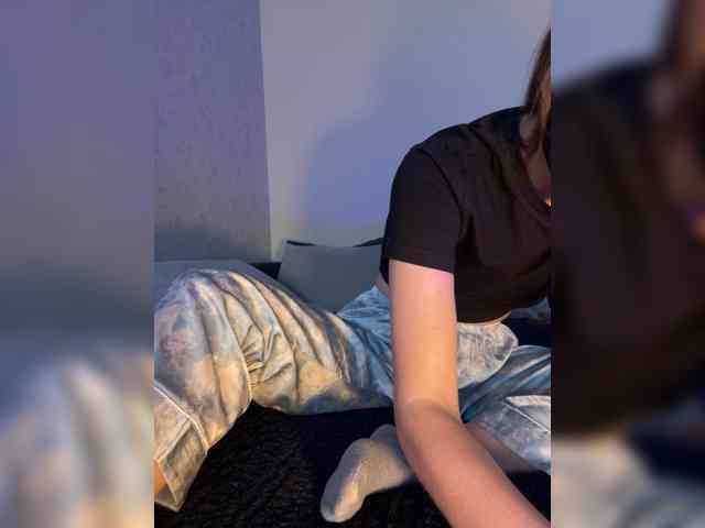 Veneralove777 webcam