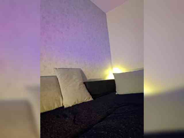 Veneralove777 webcam