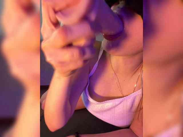 Veneralove777 webcam