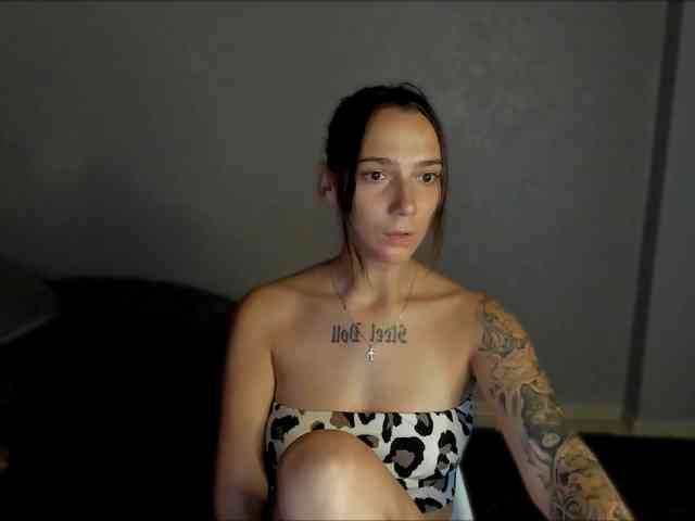 AnnaMiled - Girl 