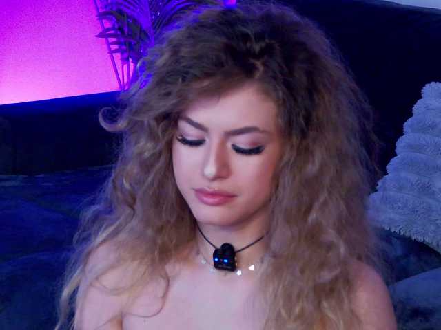 NayaQuinn live cam on BongaCams