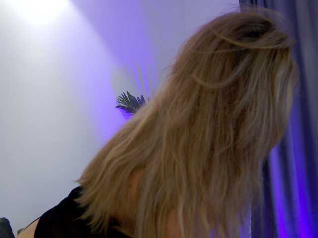 NayaQuinn live cam on BongaCams