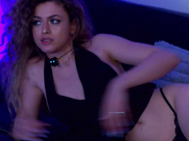 NayaQuinn live cam on BongaCams