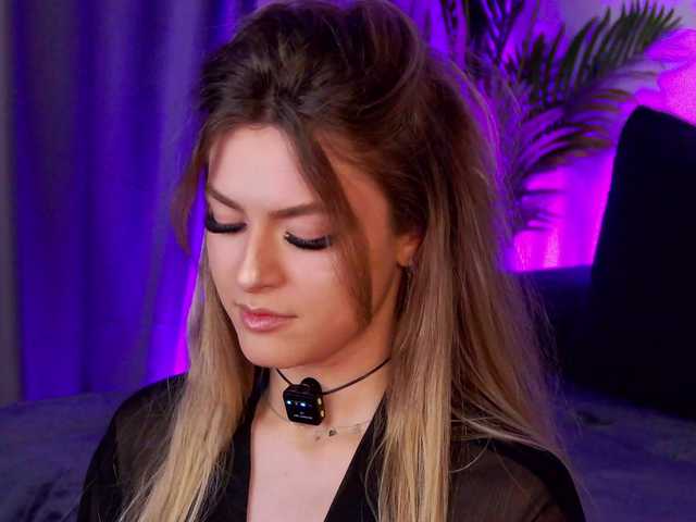 NayaQuinn live cam on BongaCams