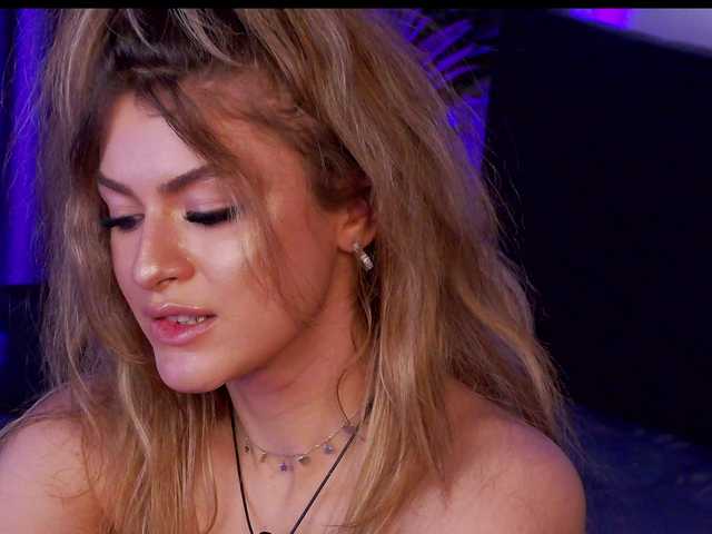 NayaQuinn live cam on BongaCams