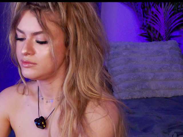 NayaQuinn live cam on BongaCams