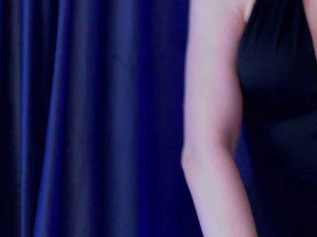 NayaQuinn live cam on BongaCams