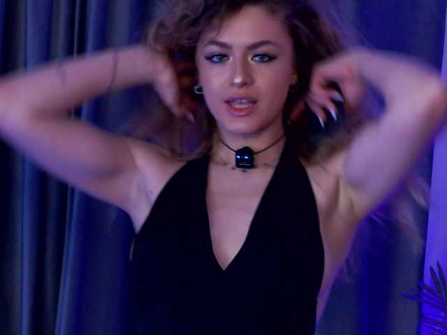 NayaQuinn live cam on BongaCams